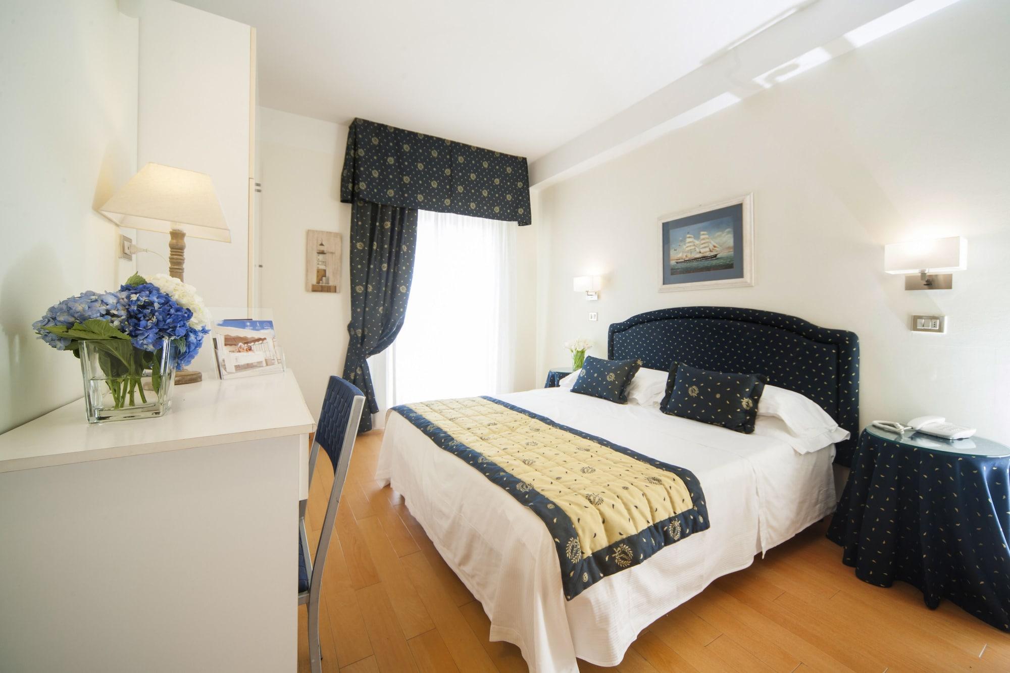 Hotel Mon Cheri Riccione Luaran gambar