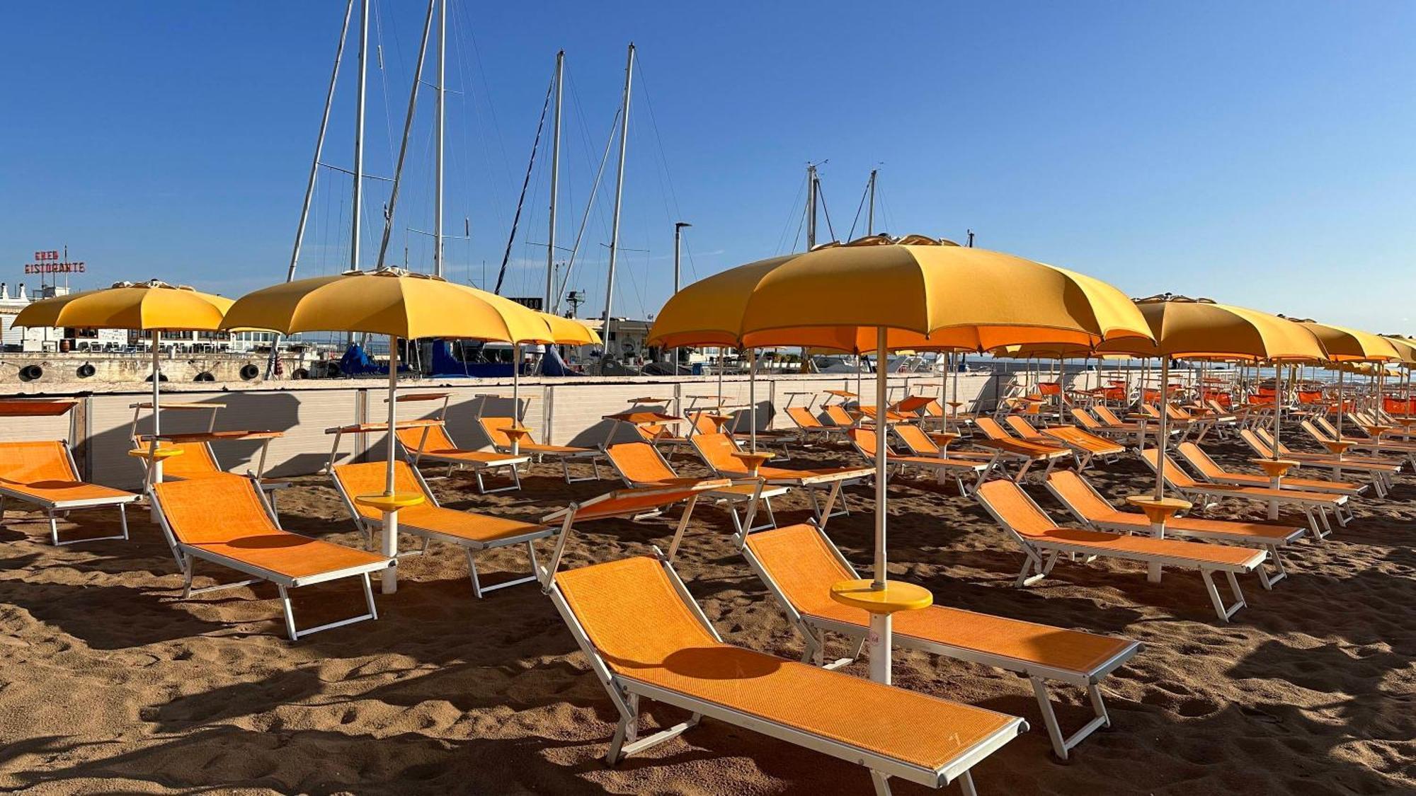 Hotel Mon Cheri Riccione Luaran gambar
