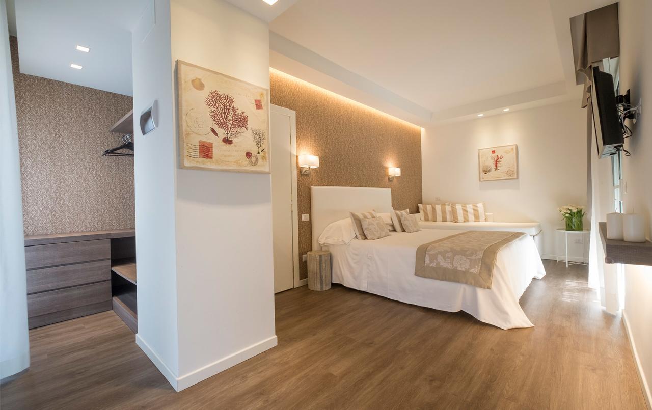 Hotel Mon Cheri Riccione Luaran gambar